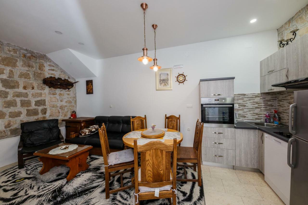 Apartman Lavanda Kaštela Екстериор снимка