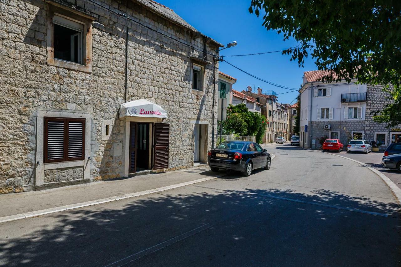 Apartman Lavanda Kaštela Екстериор снимка