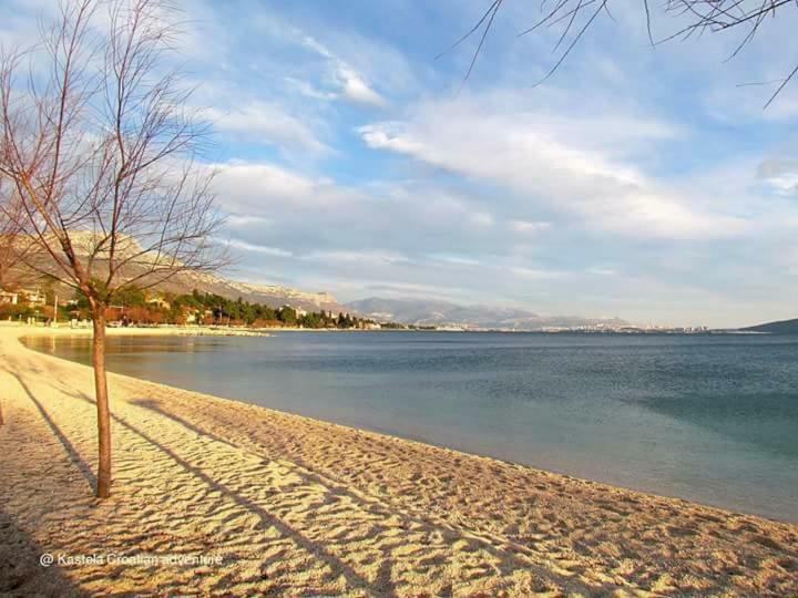 Apartman Lavanda Kaštela Екстериор снимка